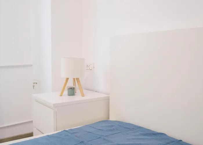 Urban House * Бухарест