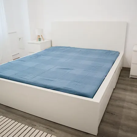 Urban House בוקרשט